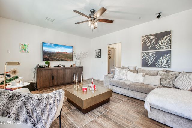 6081 RIVET Place, El Paso, TX 79932