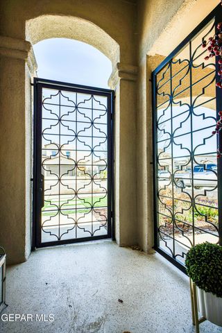 6081 RIVET Place, El Paso, TX 79932