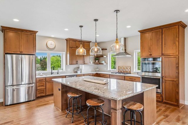 N8069 Springer ROAD, Lake Mills, WI 53551