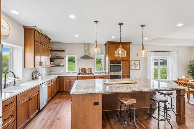 N8069 Springer ROAD, Lake Mills, WI 53551