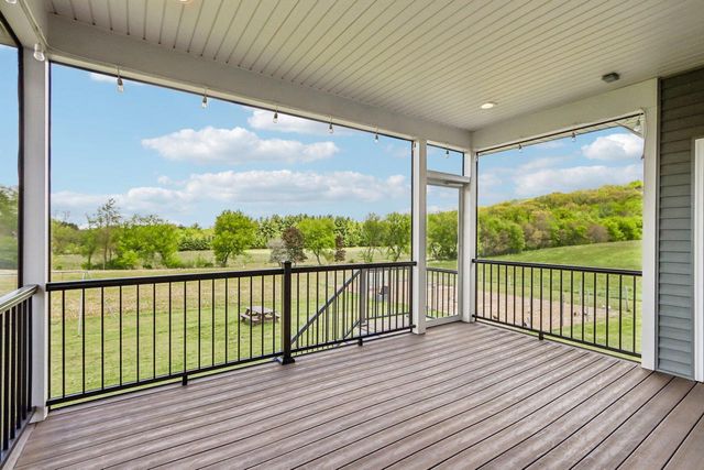 N8069 Springer ROAD, Lake Mills, WI 53551