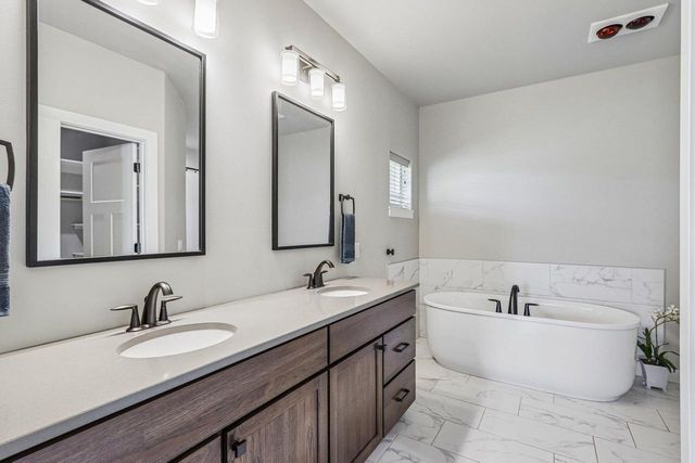N8069 Springer ROAD, Lake Mills, WI 53551