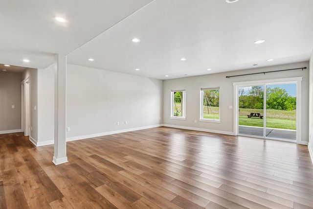 N8069 Springer ROAD, Lake Mills, WI 53551