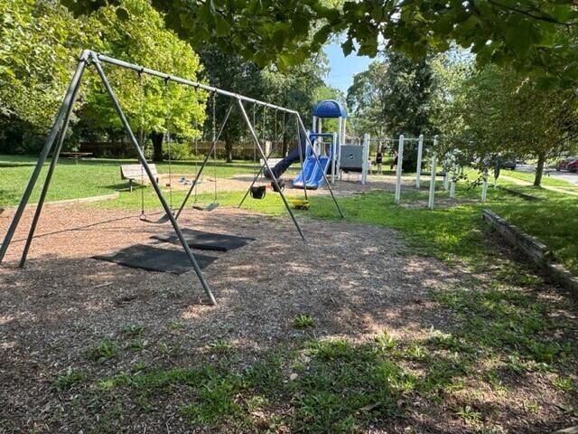 1720 Avondale Avenue, Ann Arbor, MI 48103