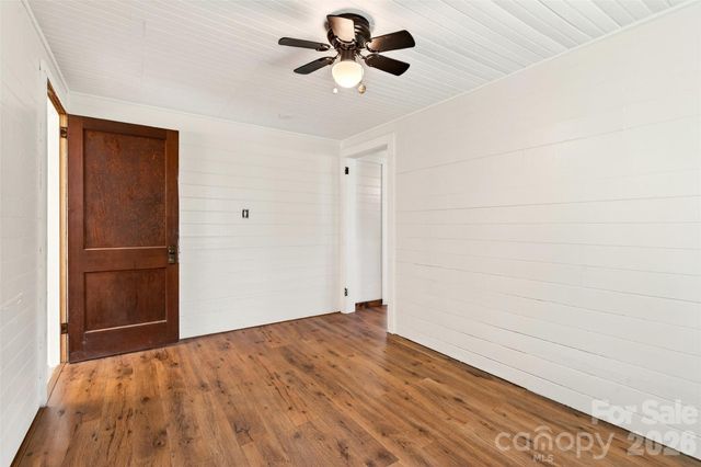 488 Cad Campbell Road, Bakersville, NC 28705
