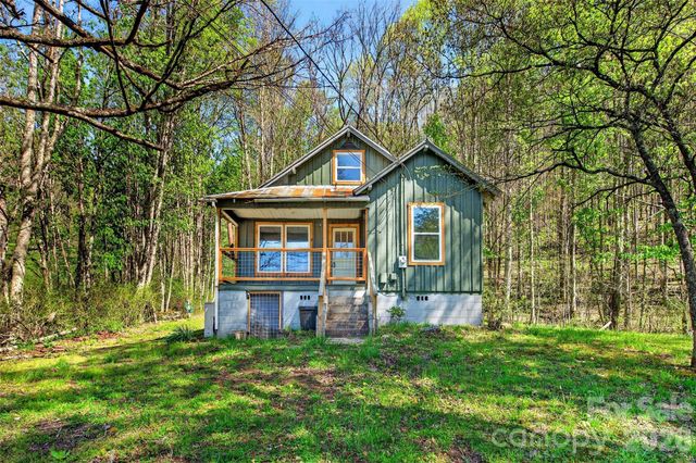 488 Cad Campbell Road, Bakersville, NC 28705