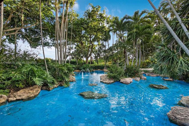 2000 Towerside Ter 412, Miami, FL 33138