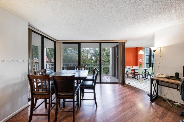 2000 Towerside Ter 412, Miami, FL 33138