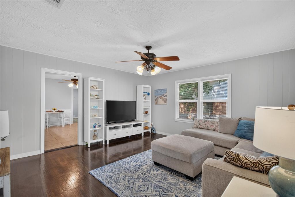 1412 Sloan Street, Weatherford, TX 76086 — photo 4