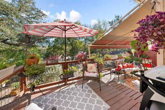 102 Elm Hill CT, San Marcos, TX 78666