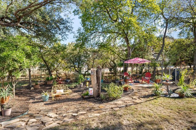 102 Elm Hill CT, San Marcos, TX 78666