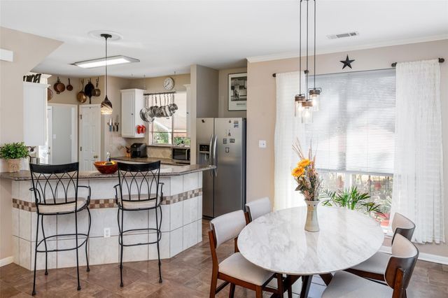 102 Elm Hill CT, San Marcos, TX 78666