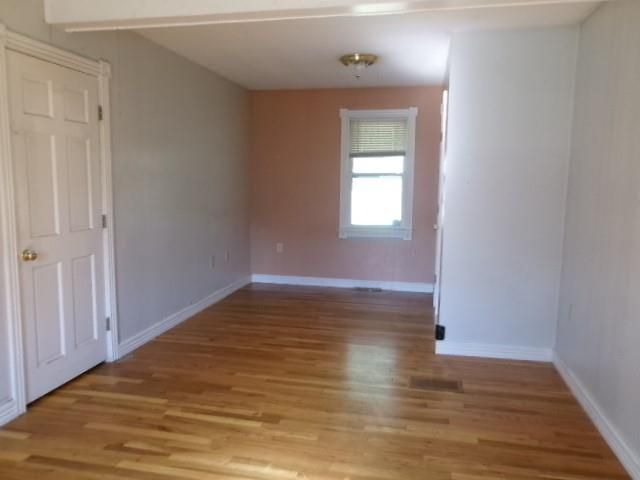 109 Frederick Lane, Raymore, MO 64083