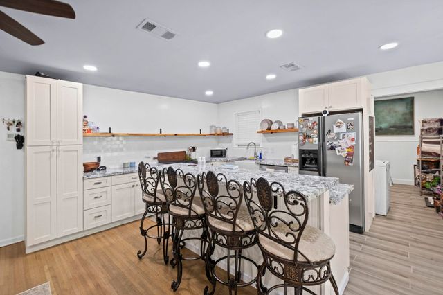 5159 ROLLING MEADOWS DR, Memphis, TN 38134