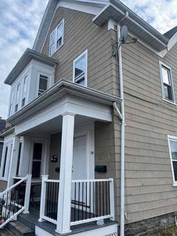 14 Adams St 3, Taunton, MA 02780