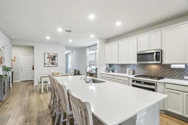 2024 Cantonata DR, Leander, TX 78641