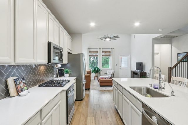 2024 Cantonata DR, Leander, TX 78641
