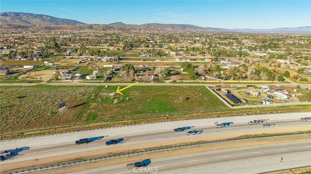 40102 13th W, Palmdale, CA 93551