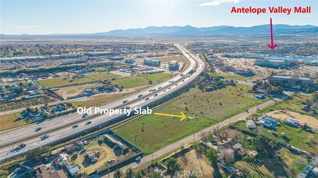 40102 13th W, Palmdale, CA 93551