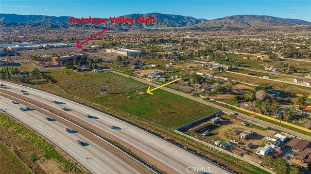 40102 13th W, Palmdale, CA 93551