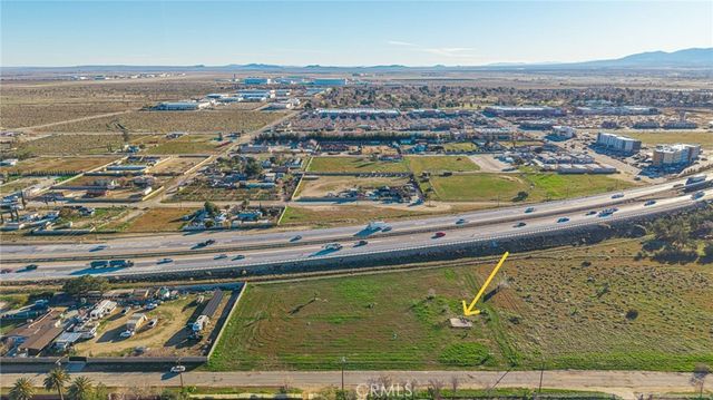 40102 13th W, Palmdale, CA 93551