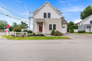 2 Oreilly Ln, Foxboro, MA 02035