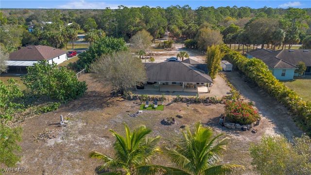 321 14th ST NE, Naples, FL 34120