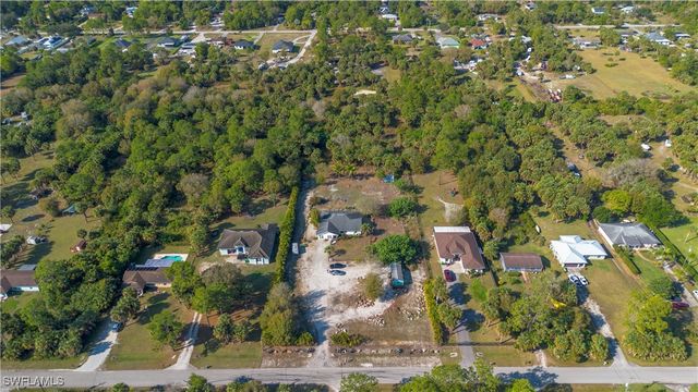 321 14th ST NE, Naples, FL 34120