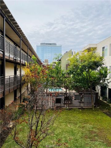 525 S Ardmore Avenue 237, Los Angeles, CA 90020