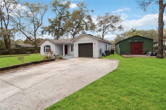 26141 GRASSEY SPRAIN AVENUE, Sorrento, FL 32776
