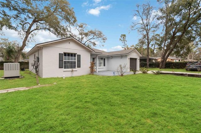 26141 GRASSEY SPRAIN AVENUE, Sorrento, FL 32776