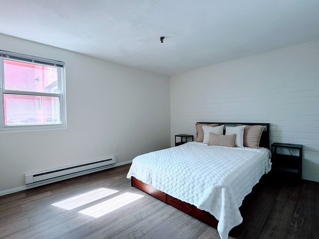 115 W Squantum St 816, Quincy, MA 02171