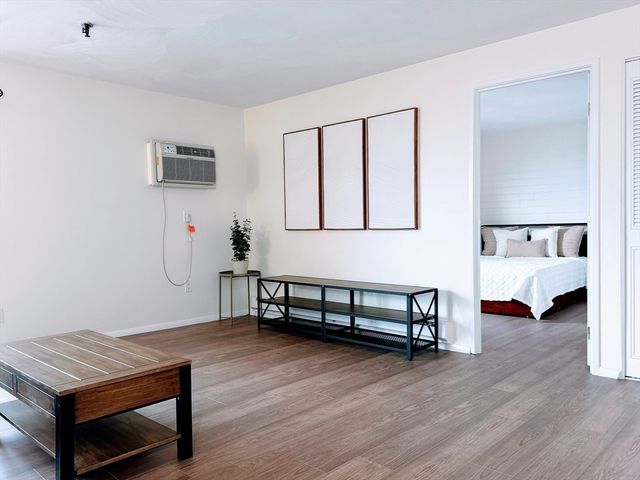 115 W Squantum St 816, Quincy, MA 02171