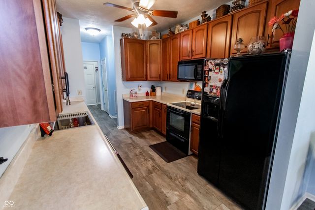 2911 Kaskaskia Way, Indianapolis, IN 46217