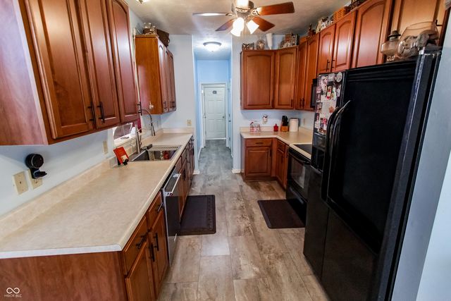 2911 Kaskaskia Way, Indianapolis, IN 46217
