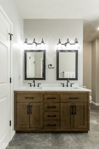 2911 Kaskaskia Way, Indianapolis, IN 46217