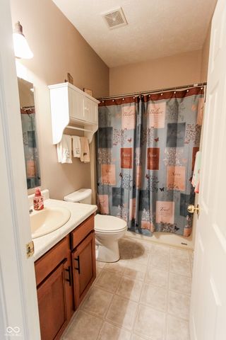 2911 Kaskaskia Way, Indianapolis, IN 46217