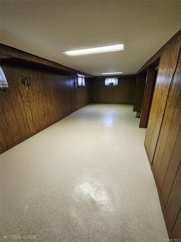 157 Barwick Boulevard, Mineola, NY 11501