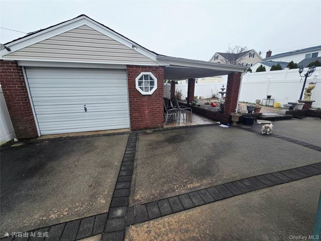 157 Barwick Boulevard, Mineola, NY 11501