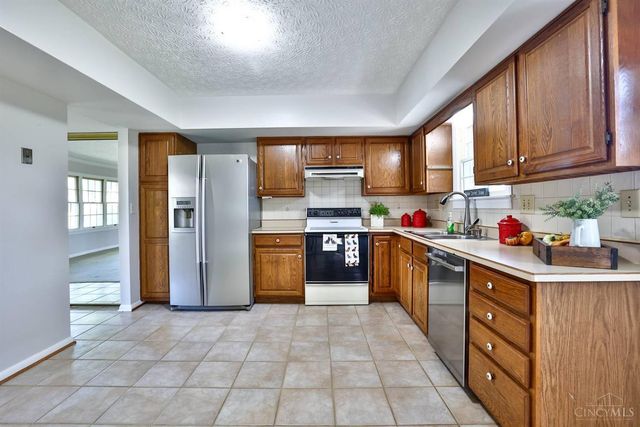 1627 Congress Hill Lane, Fairfield, OH 45014