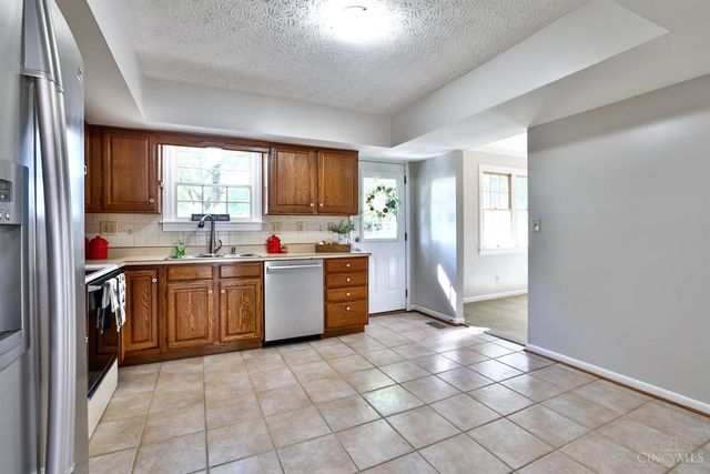 1627 Congress Hill Lane, Fairfield, OH 45014