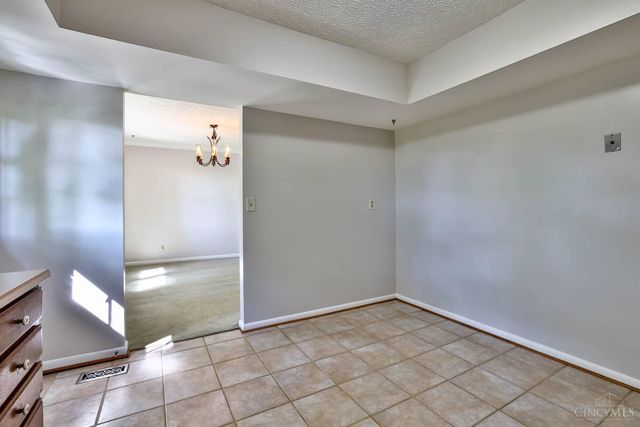 1627 Congress Hill Lane, Fairfield, OH 45014