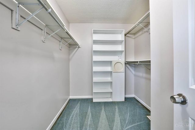 1627 Congress Hill Lane, Fairfield, OH 45014