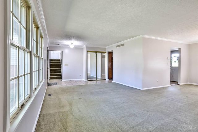 1627 Congress Hill Lane, Fairfield, OH 45014