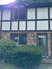 2 Branch Road APT 6F, Thomaston, CT 06787