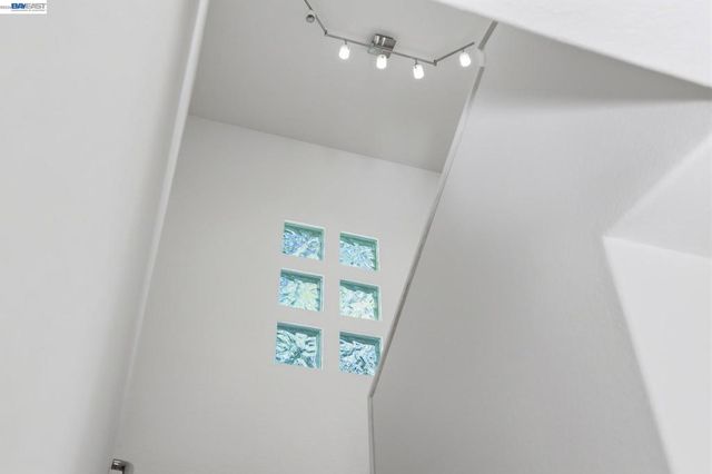 906 Vista Pointe Dr, San Ramon, CA 94582