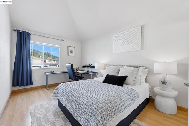 906 Vista Pointe Dr, San Ramon, CA 94582