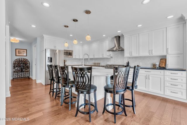 26 Jib Court, Bayville, NJ 08721