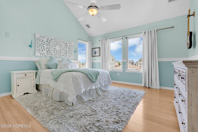 26 Jib Court, Bayville, NJ 08721
