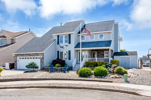 26 Jib Court, Bayville, NJ 08721